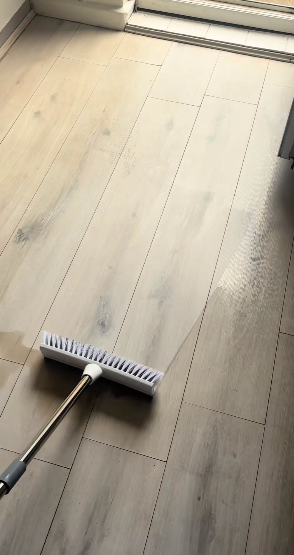 Review by Frenchmanas